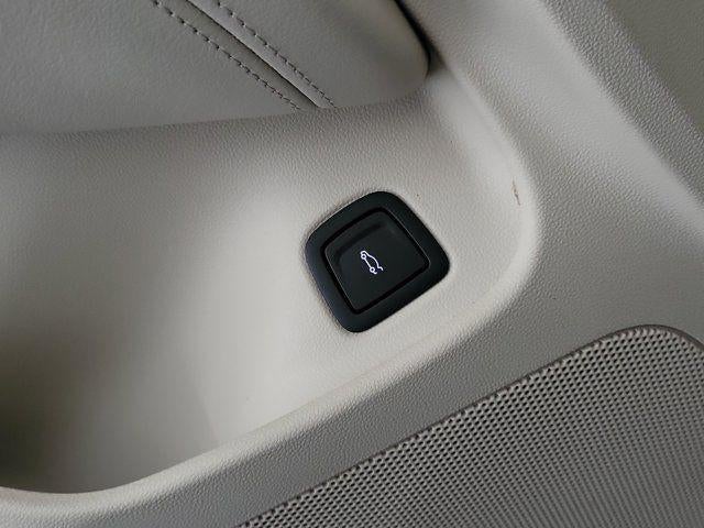 2024 Cadillac CT4 Luxury