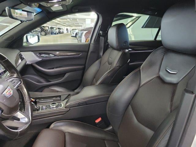 2022 Cadillac CT5-V Base