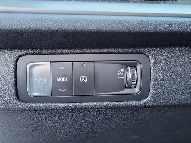 2025 Chevrolet Traverse FWD LT