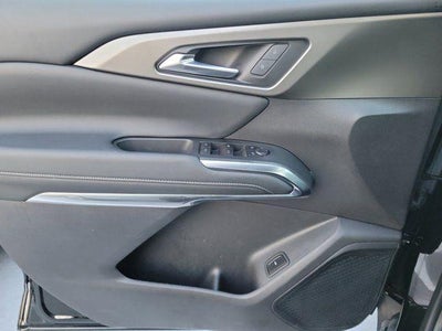2025 Chevrolet Traverse FWD LT