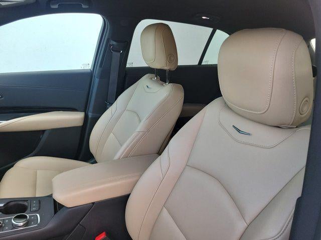 2024 Cadillac XT4 FWD Luxury