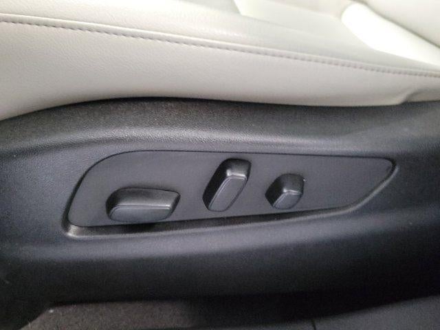 2023 Cadillac XT4 Base