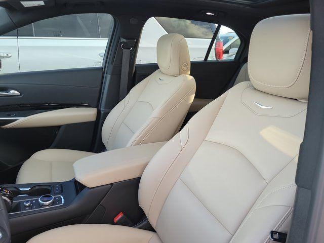 2024 Cadillac XT4 FWD Luxury
