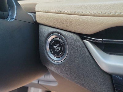 2024 Cadillac XT4 FWD Luxury