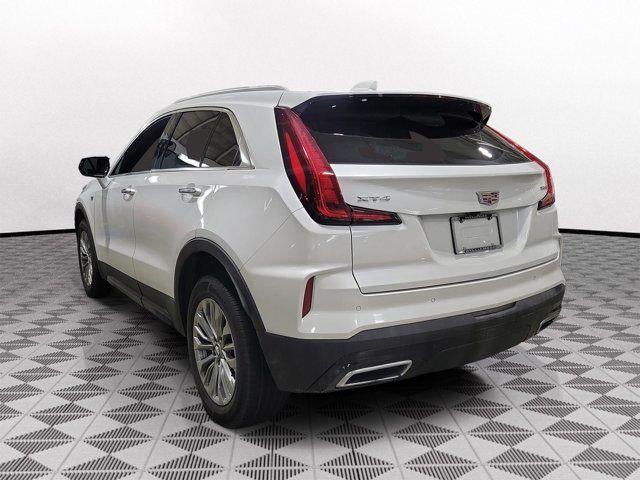 2024 Cadillac XT4 FWD Premium Luxury
