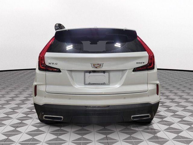 2024 Cadillac XT4 FWD Premium Luxury