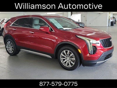 2022 Cadillac XT4 FWD Premium Luxury