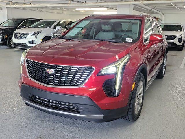 2022 Cadillac XT4 FWD Premium Luxury