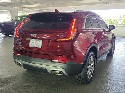 2022 Cadillac XT4 FWD Premium Luxury