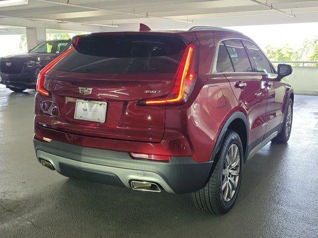 2022 Cadillac XT4 FWD Premium Luxury