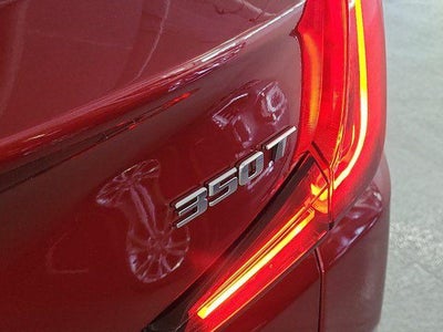 2022 Cadillac XT4 FWD Premium Luxury