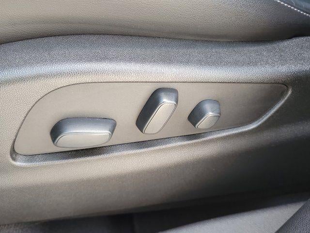 2021 Cadillac XT4 FWD Premium Luxury