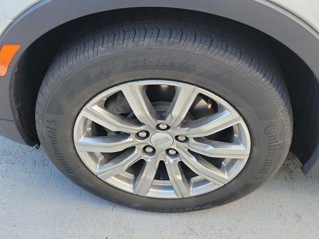 2023 Cadillac XT4 FWD Premium Luxury