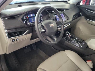 2023 Cadillac XT4 FWD Premium Luxury