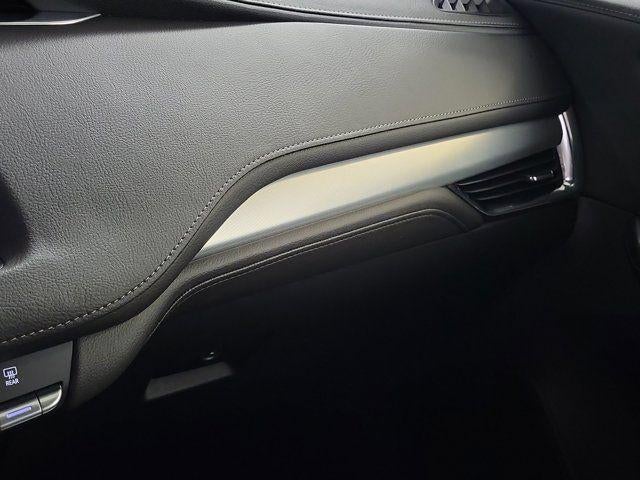 2023 Cadillac XT4 FWD Premium Luxury