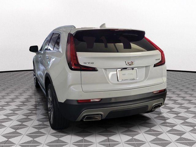 2023 Cadillac XT4 FWD Premium Luxury