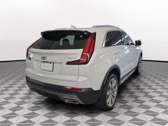 2023 Cadillac XT4 FWD Premium Luxury