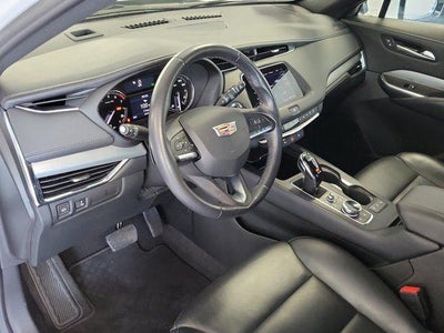 2023 Cadillac XT4 FWD Premium Luxury