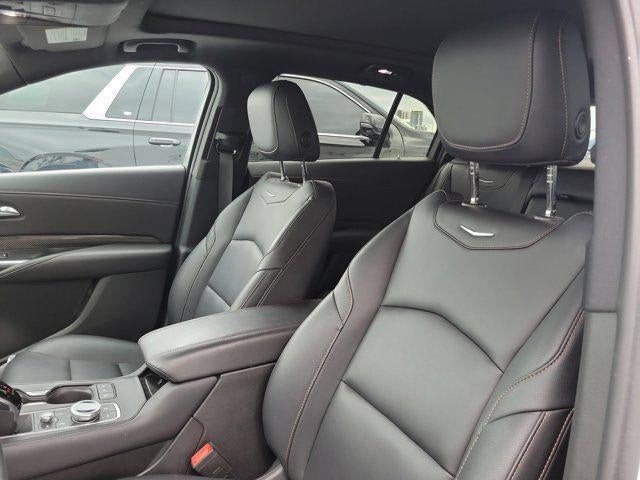 2022 Cadillac XT4 FWD Sport