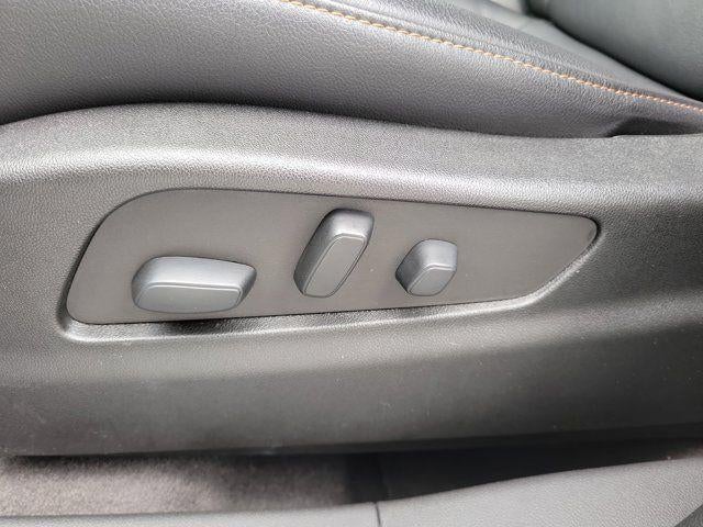 2022 Cadillac XT4 FWD Sport