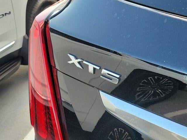 2023 Cadillac XT5 FWD Luxury