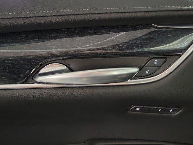 2022 Cadillac XT5 FWD Premium Luxury