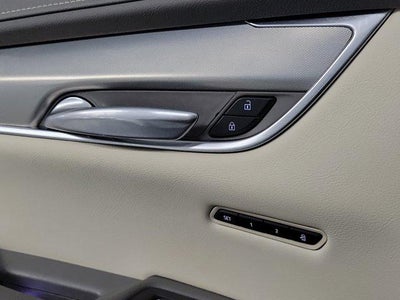 2022 Cadillac XT5 Base