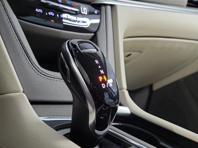 2022 Cadillac XT5 Base