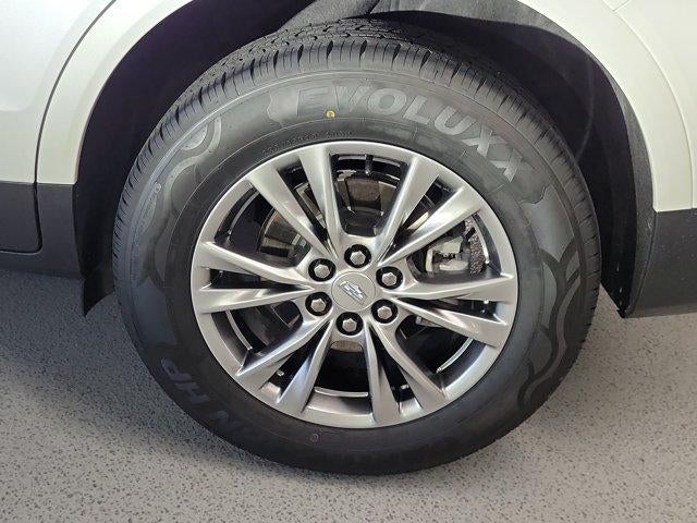 2022 Cadillac XT5 Base