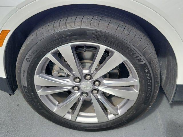 2024 Cadillac XT5 FWD Premium Luxury