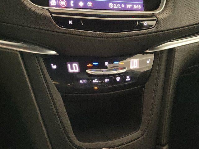 2022 Cadillac XT5 FWD Premium Luxury