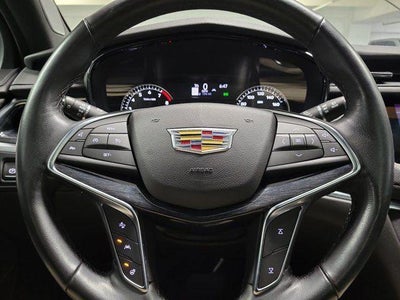 2023 Cadillac XT5 FWD Premium Luxury
