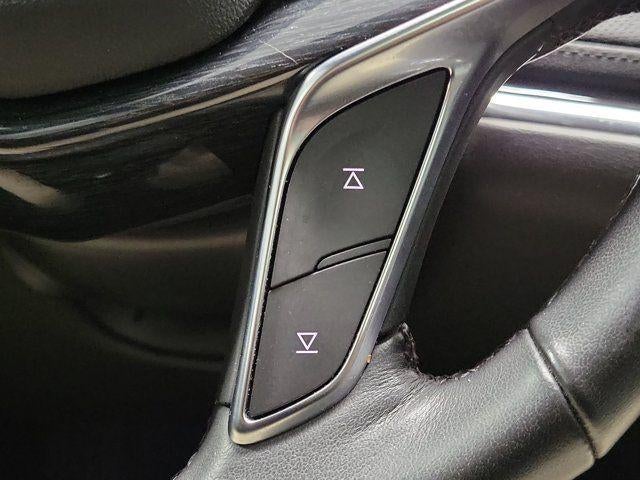 2023 Cadillac XT5 FWD Premium Luxury