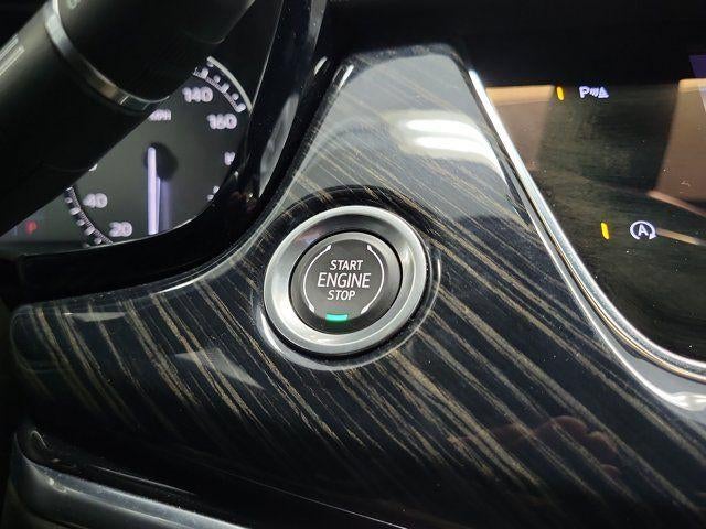 2023 Cadillac XT6 FWD Premium Luxury