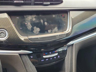 2022 Cadillac XT6 Sport