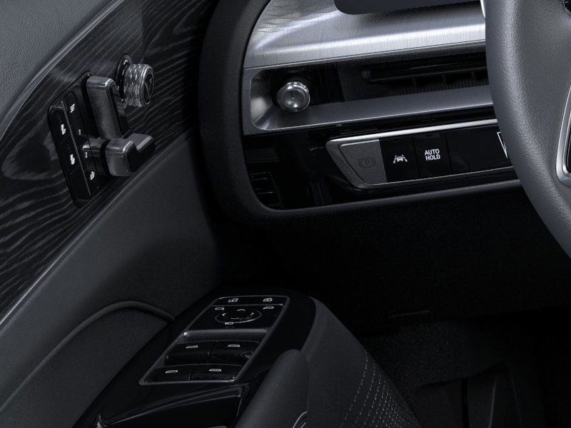 2025 Cadillac LYRIQ Luxury