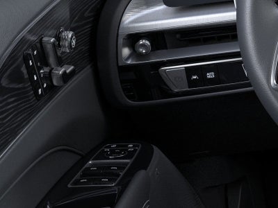 2025 Cadillac LYRIQ Sport