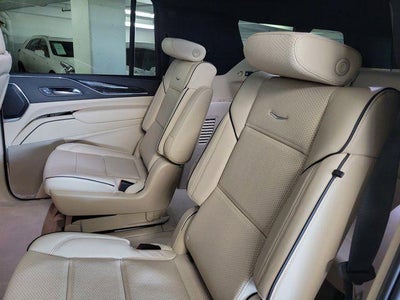 2024 Cadillac Escalade ESV 4WD Premium Luxury