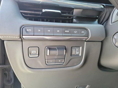 2024 Cadillac Escalade ESV 4WD Sport Platinum