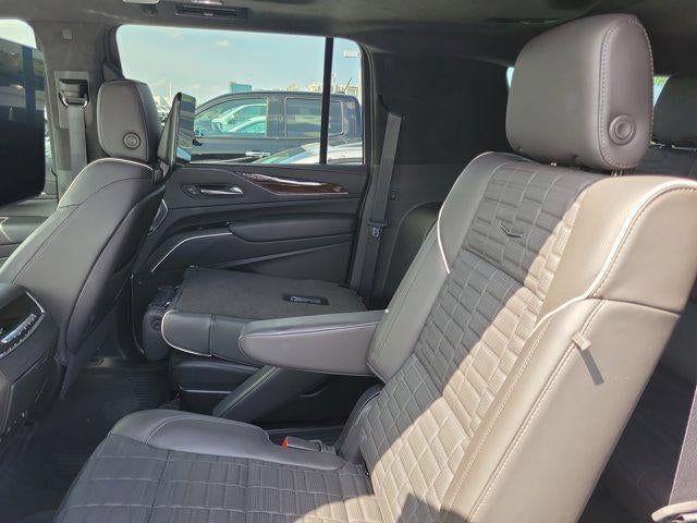 2024 Cadillac Escalade ESV 4WD Sport Platinum