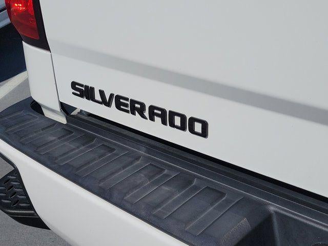 2018 Chevrolet Silverado 1500 Custom