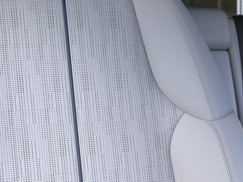 2025 Cadillac OPTIQ Luxury