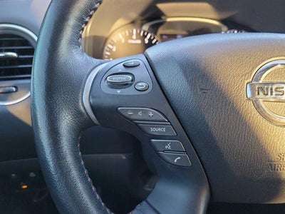 2020 Nissan Pathfinder SL