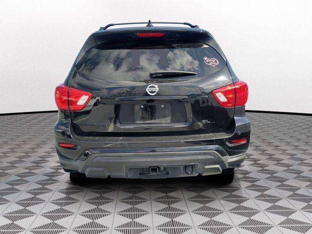 2020 Nissan Pathfinder SL