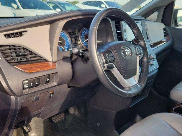 2018 Toyota Sienna L