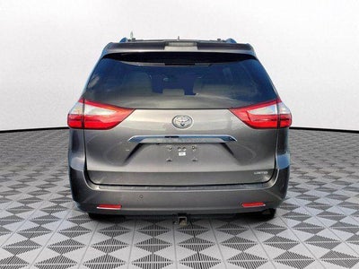 2018 Toyota Sienna L