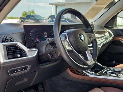 2024 BMW X7 Sports Activity Vehicle