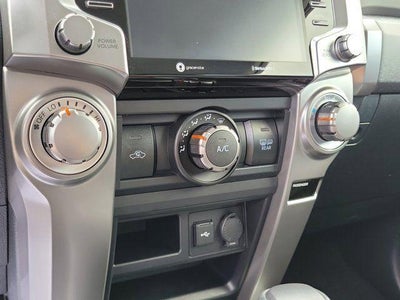 2022 Toyota 4Runner SR5