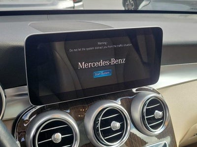 2022 Mercedes-Benz GLC 300