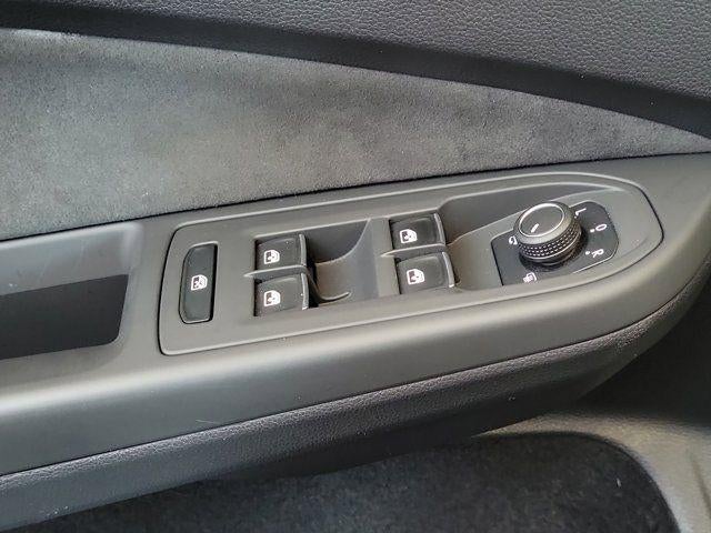 2024 Volkswagen Golf GTI 380 S